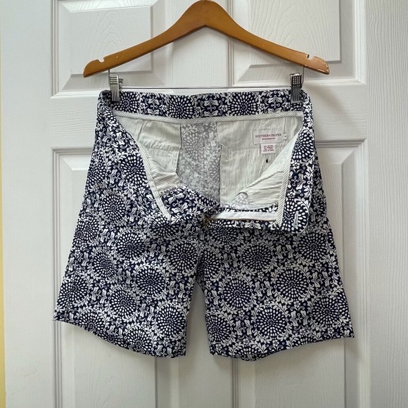 Southern Proper Men's Light Blue Tile Print  Size 34 Shorts - Picture 5 of 9